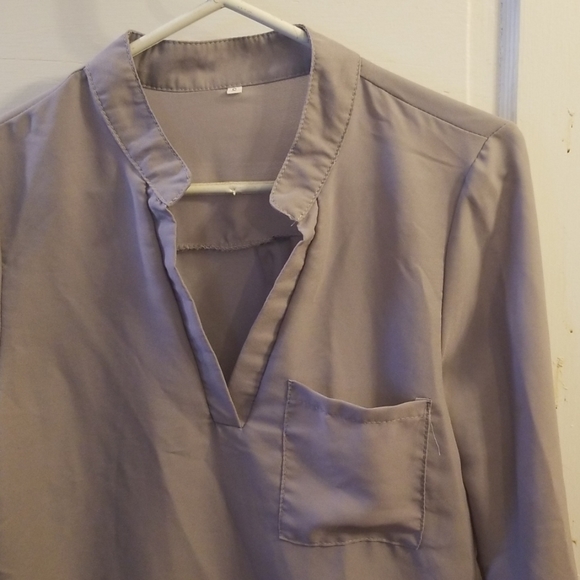 Womens gray blouse - Picture 2 of 5